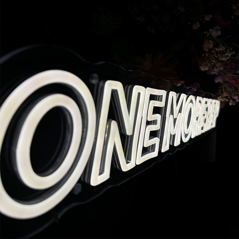 Neonskylt One More Rep