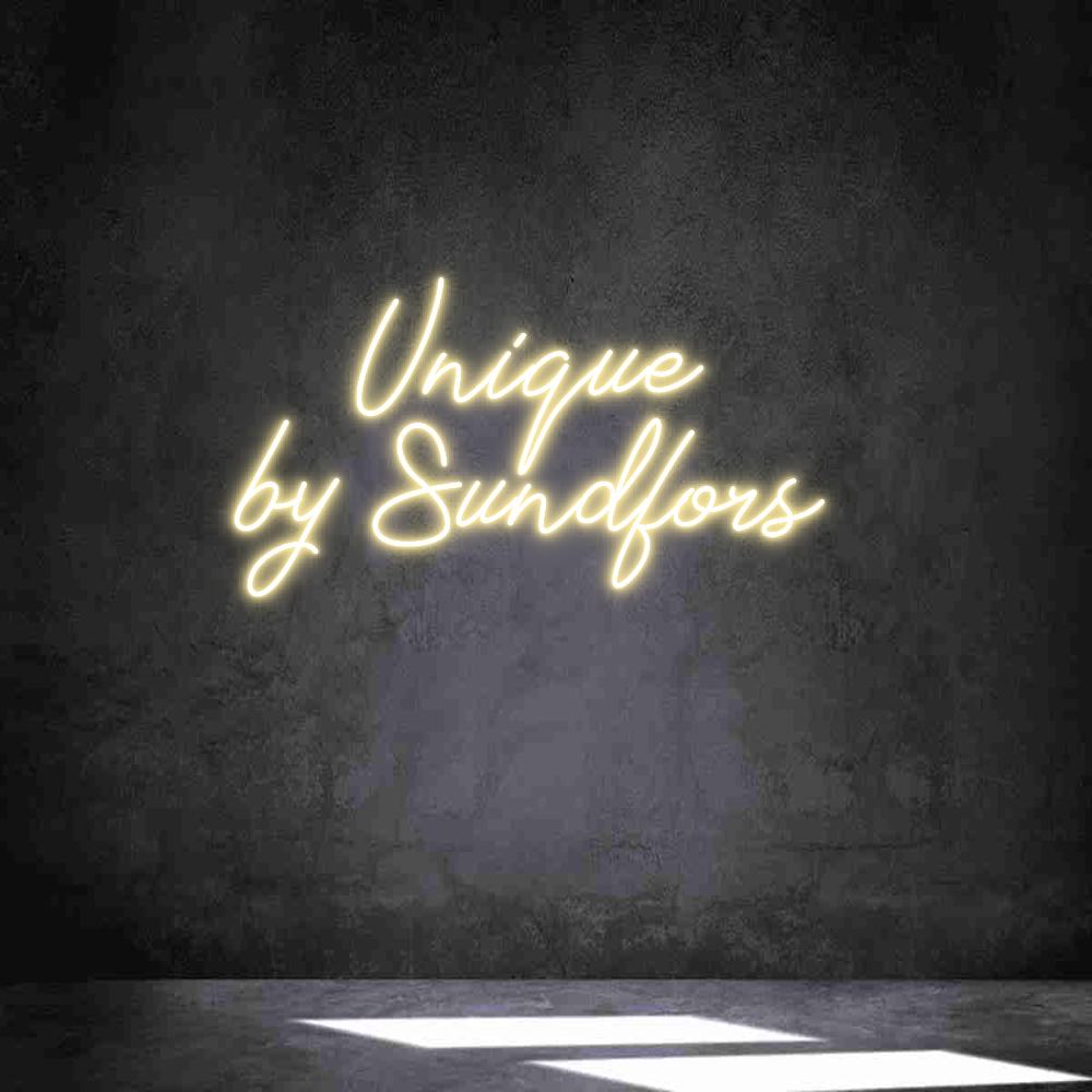 Anpassad neon: Unique
by S...