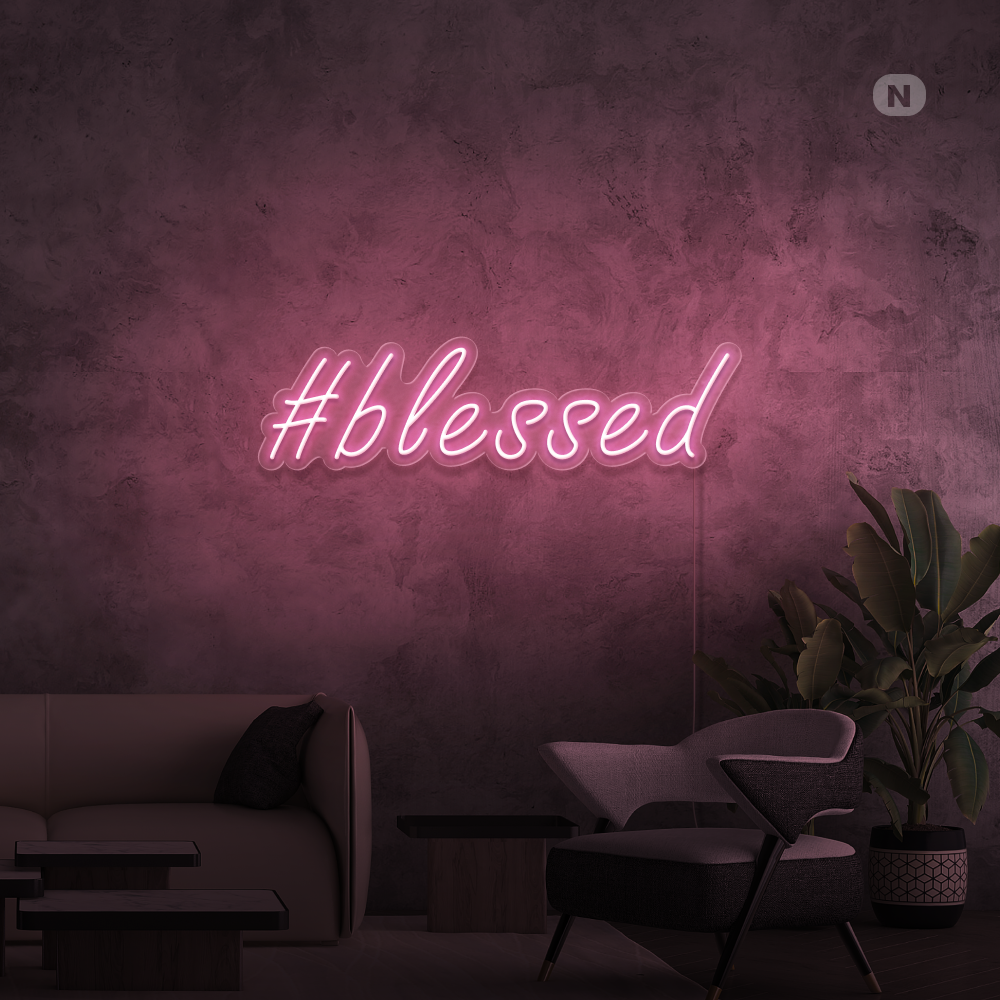 Neonskylt #Blessed