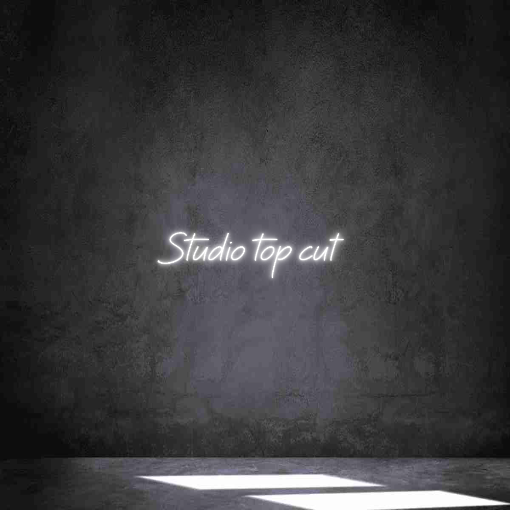 Anpassad neon: Studio top cut