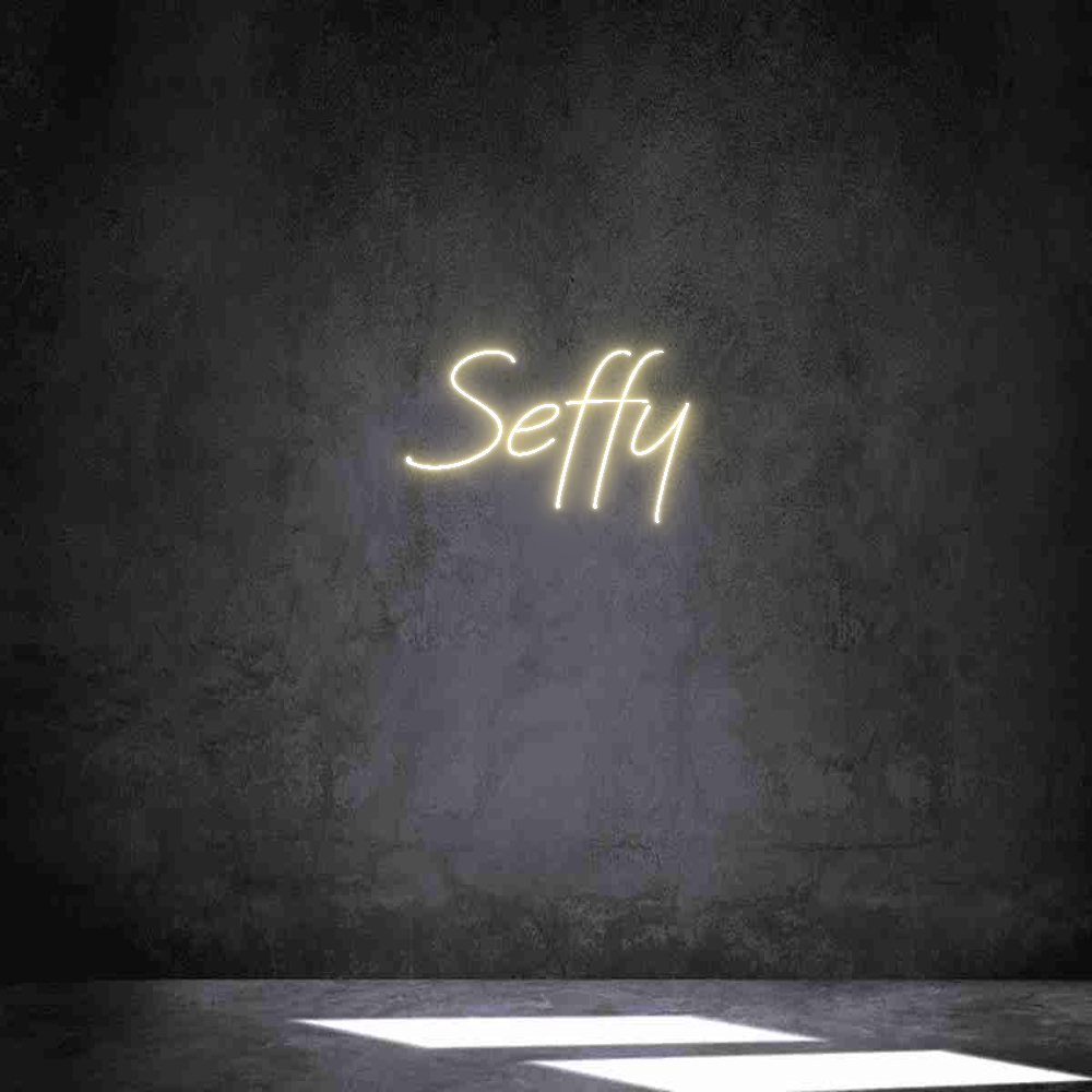Anpassad neon: Seffy
